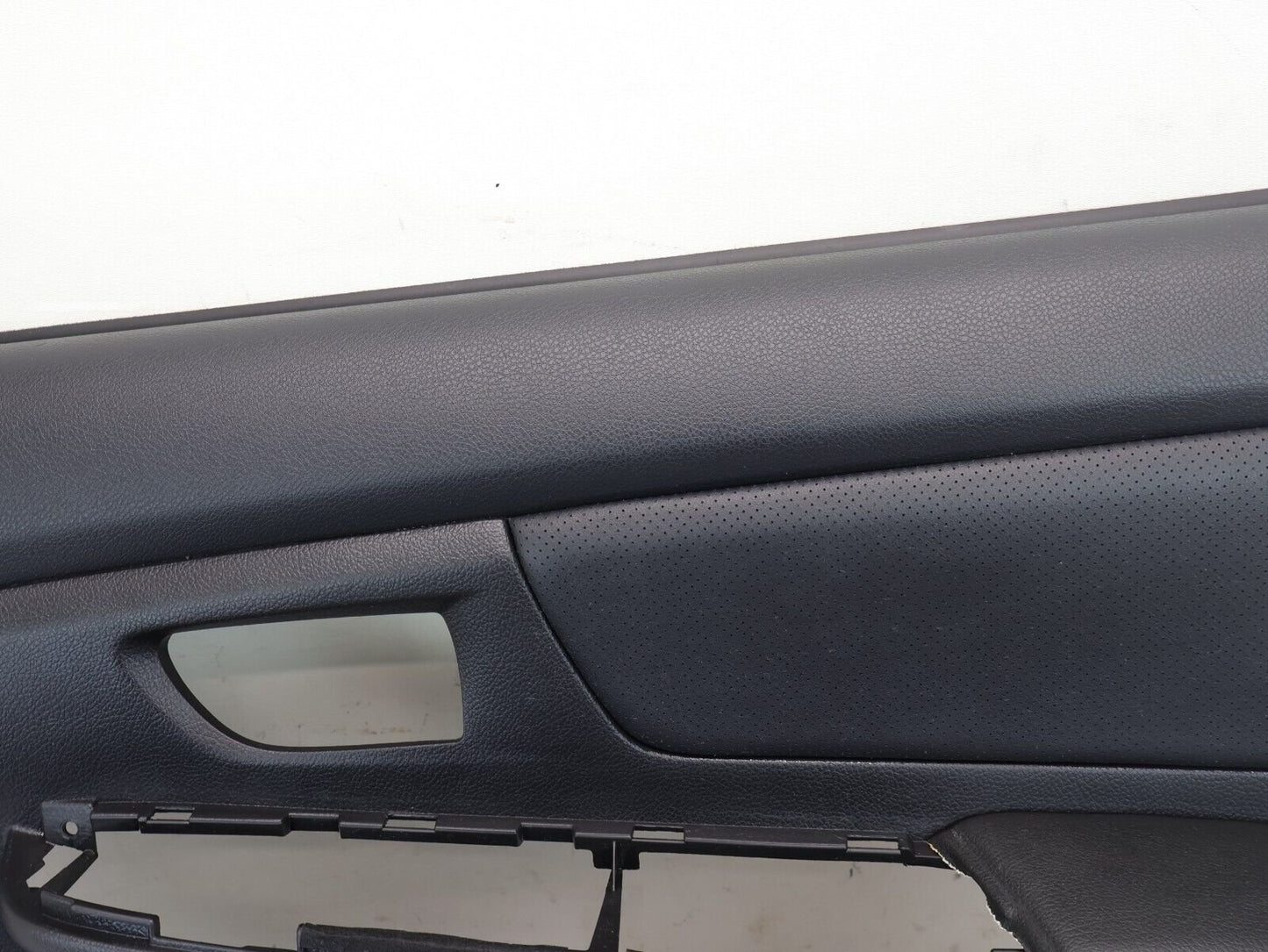 2015 Subaru XV Crosstrek Passenger Front Door Panel Interior Card Black OEM RH