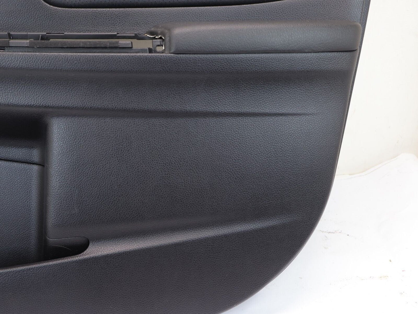 2015 Subaru XV Crosstrek Passenger Front Door Panel Interior Card Black OEM RH