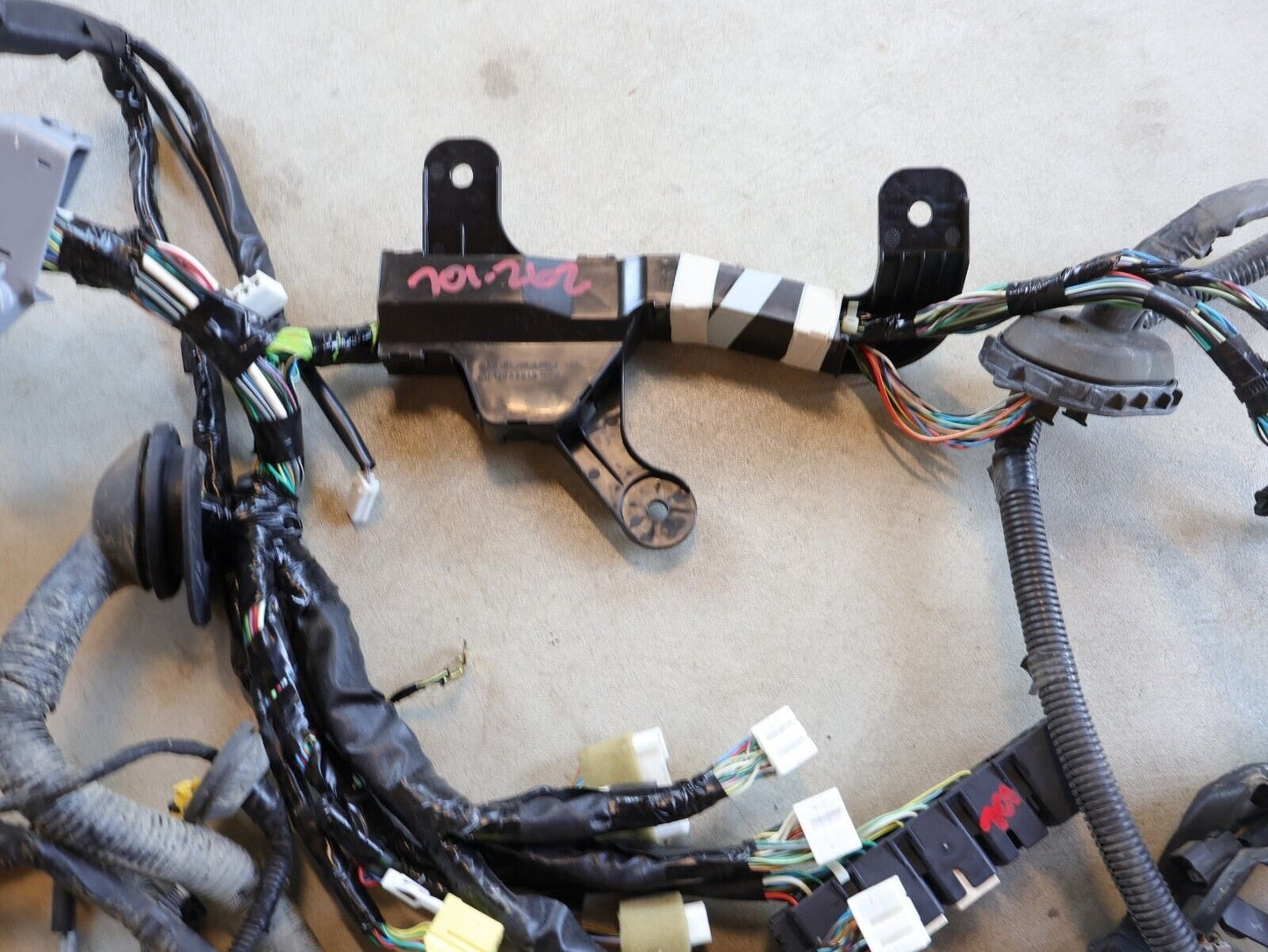 2015 Subaru XV Crosstrek Bulkhead Wiring Harness 81402FJ013 Engine Bay Wire OEM