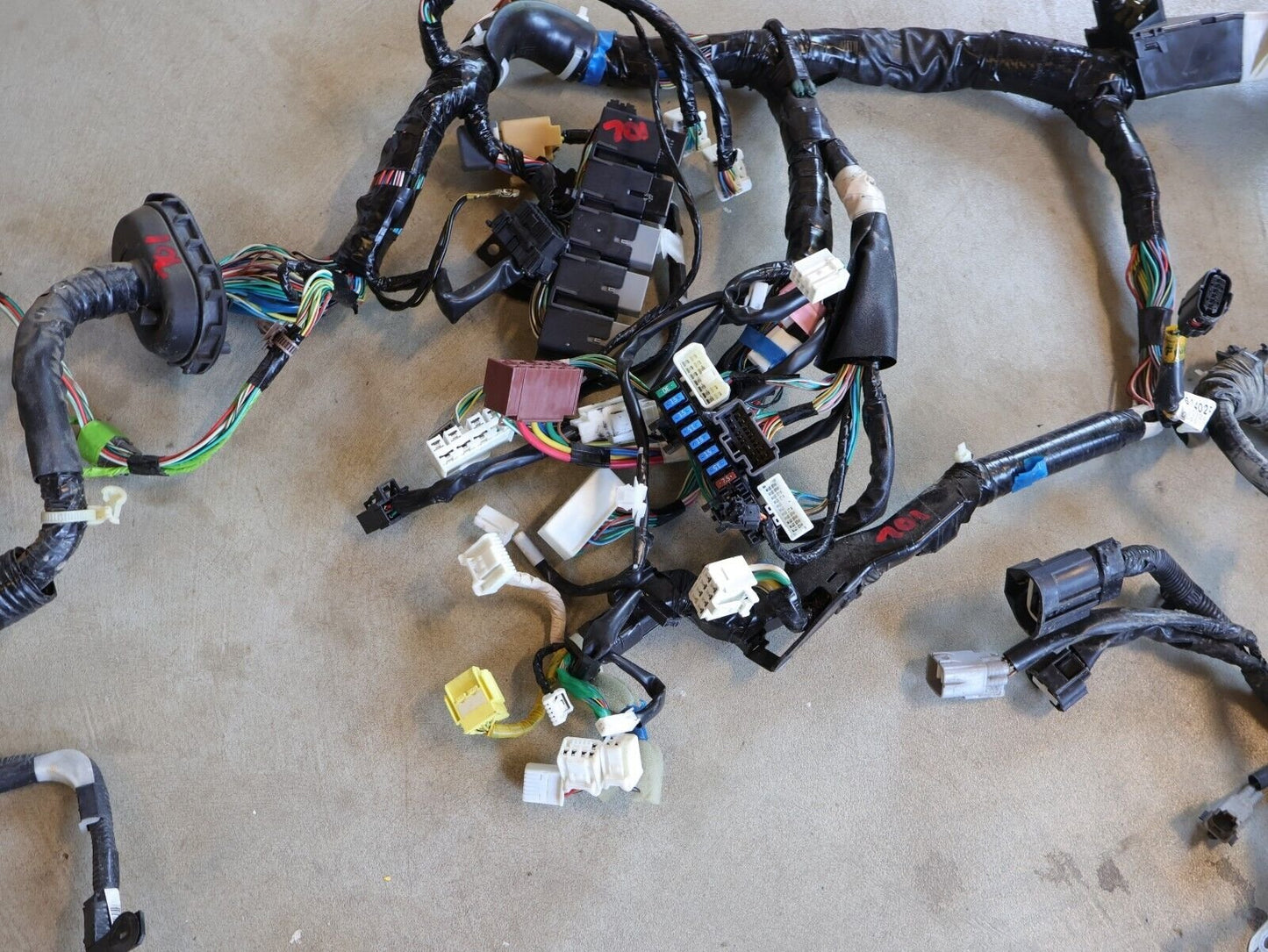2015 Subaru XV Crosstrek Bulkhead Wiring Harness 81402FJ013 Engine Bay Wire OEM