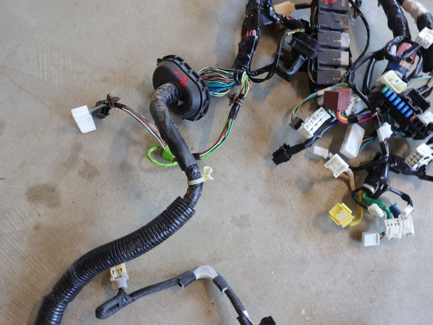2015 Subaru XV Crosstrek Bulkhead Wiring Harness 81402FJ013 Engine Bay Wire OEM