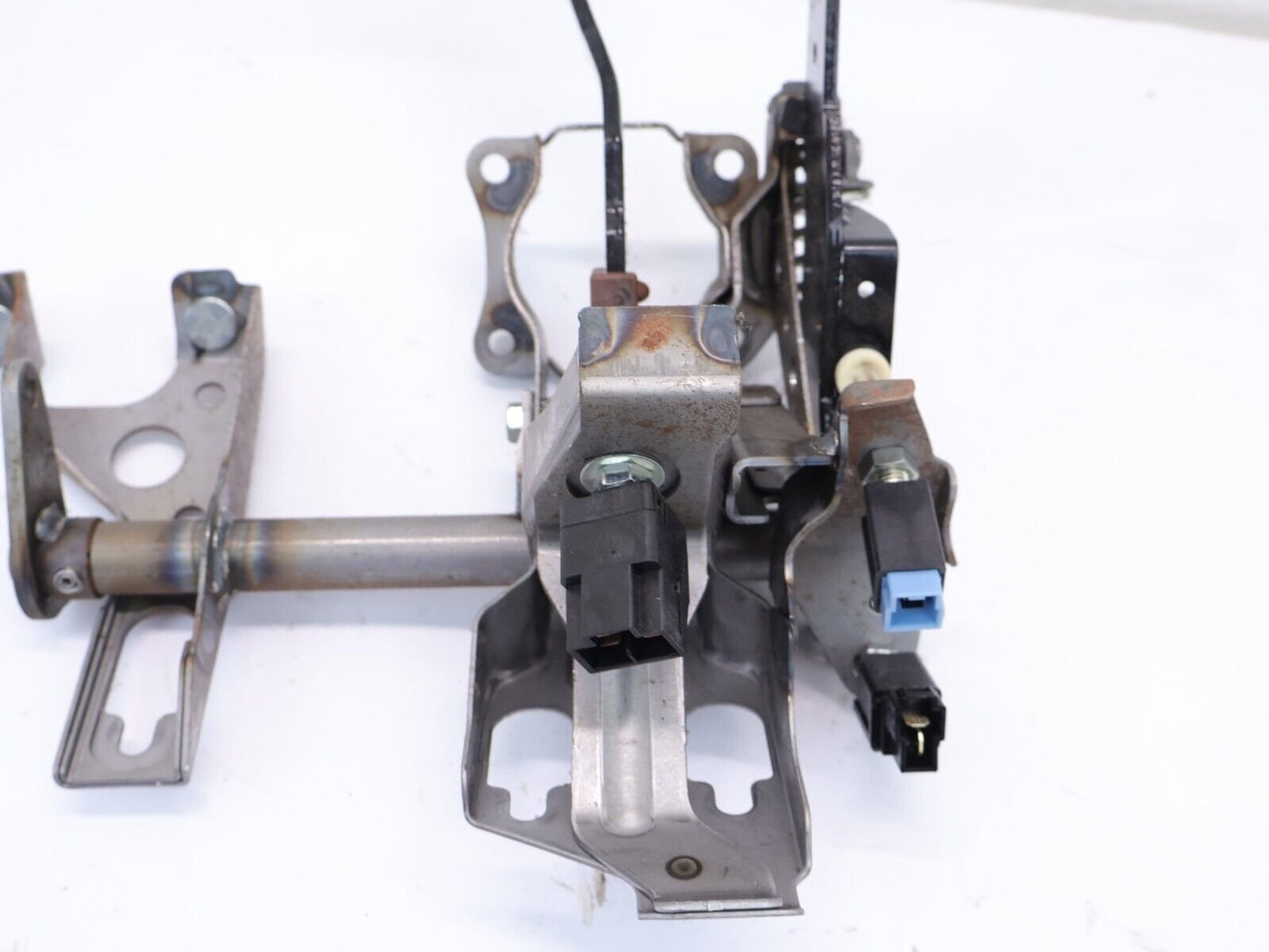 2013-2017 Subaru XV Crosstrek Brake & Clutch Pedal Assembly Manual Trans OEM