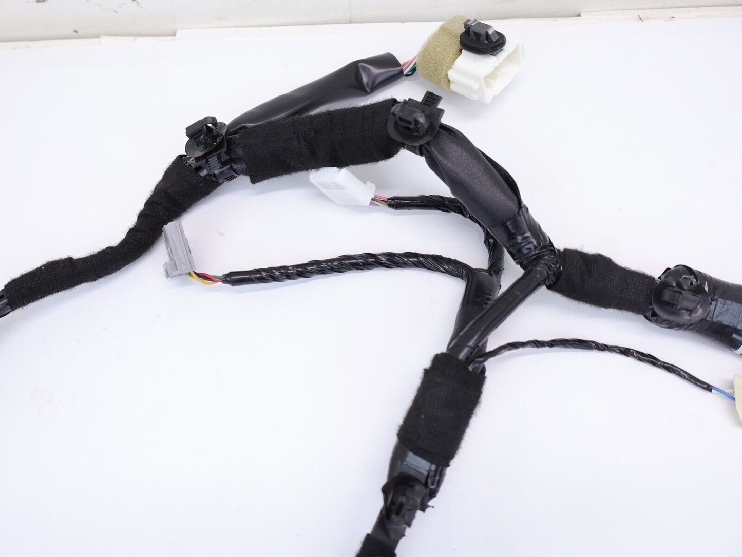 2020-2023 Subaru Crosstrek Passenger Front Door Harness Wiring Right 81821FL300