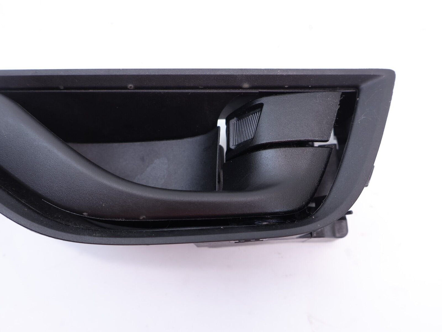 2019 Subaru Crosstrek Door Handle Interior RH Passenger Side Rear OEM 2018-2023