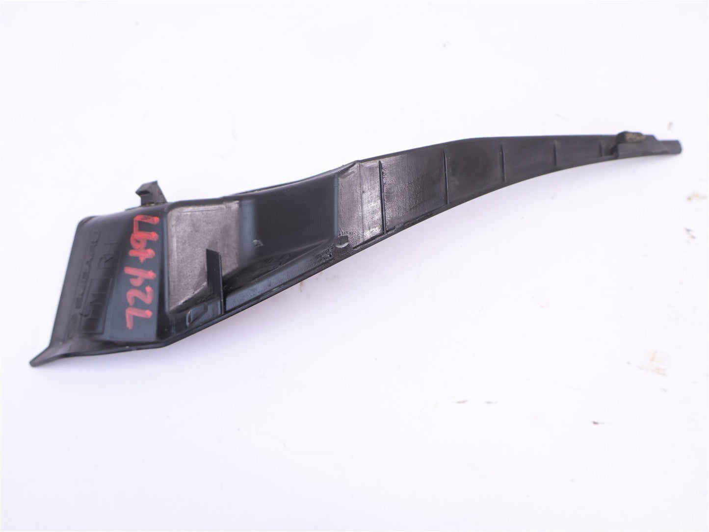 2014-2018 Subaru Forester Passenger Wiper Cowl Trim Side RH Right OEM 91423SG000