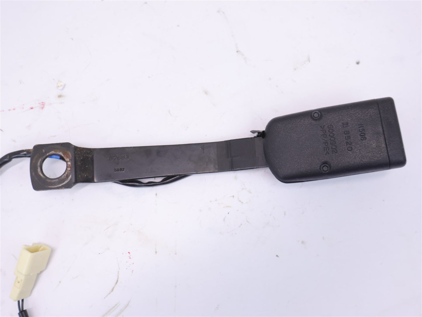 2014-2018 Subaru Forester Driver Front Seat Belt Buckle LH Left Black OEM