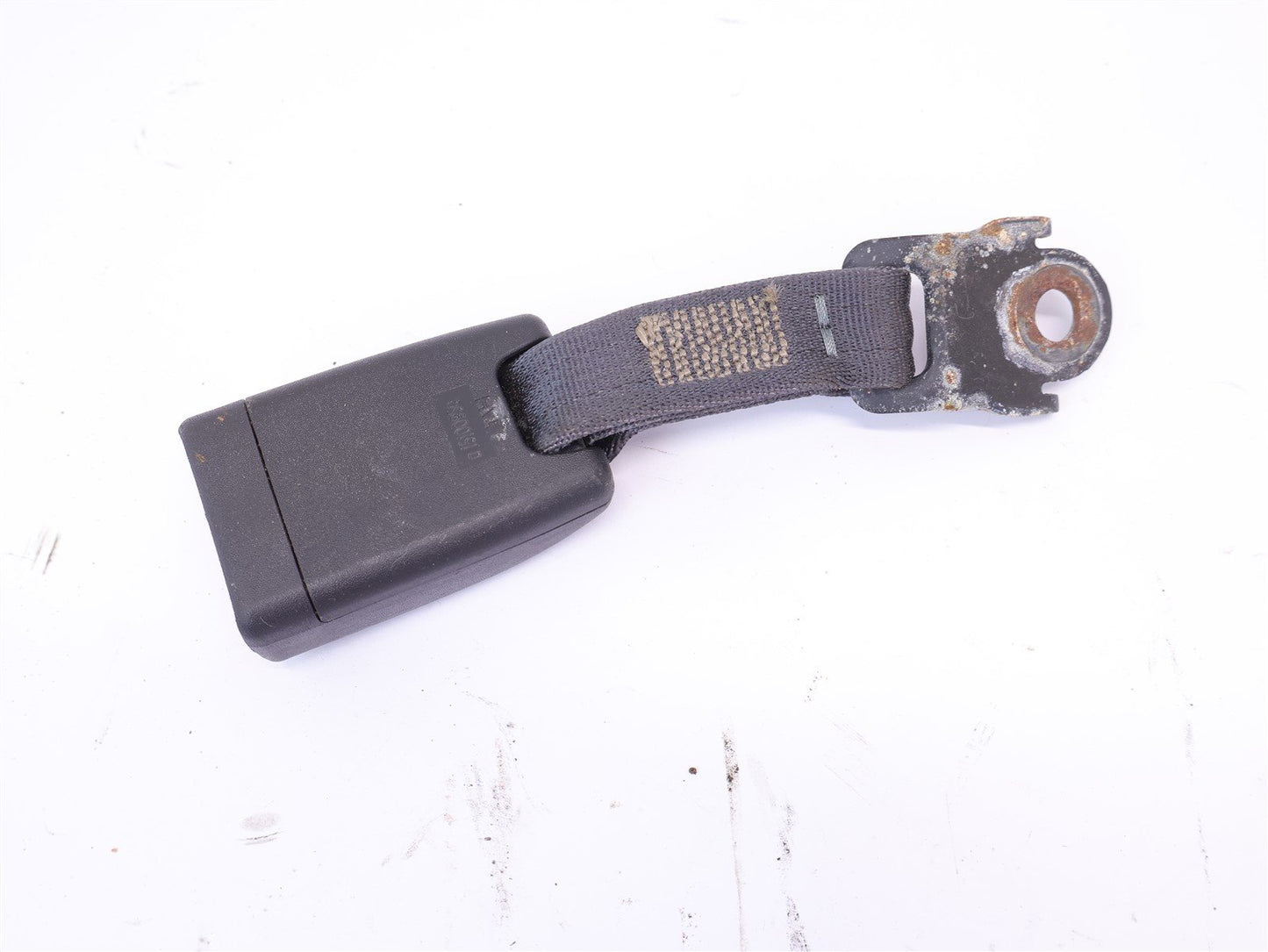 2014-2018 Subaru Forester Center Rear Seat Belt Buckle Seatbelt RH Black OEM