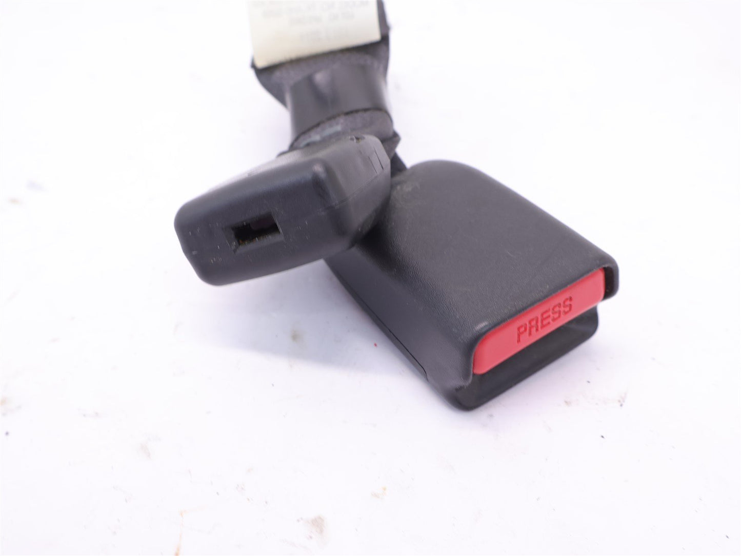 2017 Subaru Forester Rear Seat Belt Buckle Seatbelt Center Black OEM 2014-2018