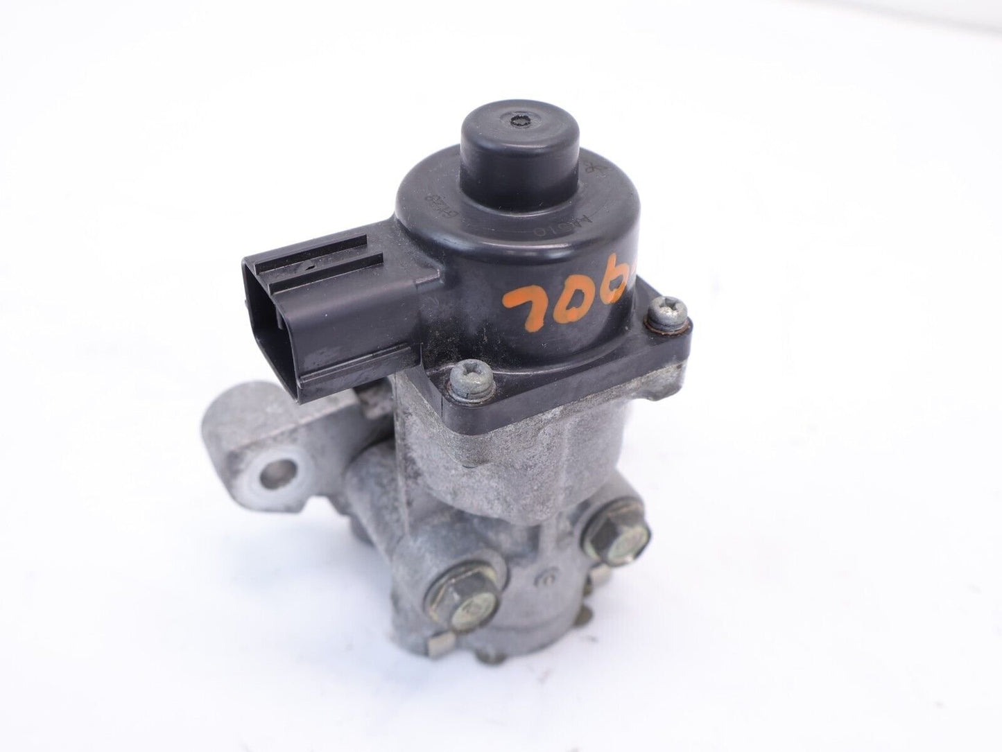 2017-2018 Subaru Forester EGR Valve 2.5L OEM 17-18