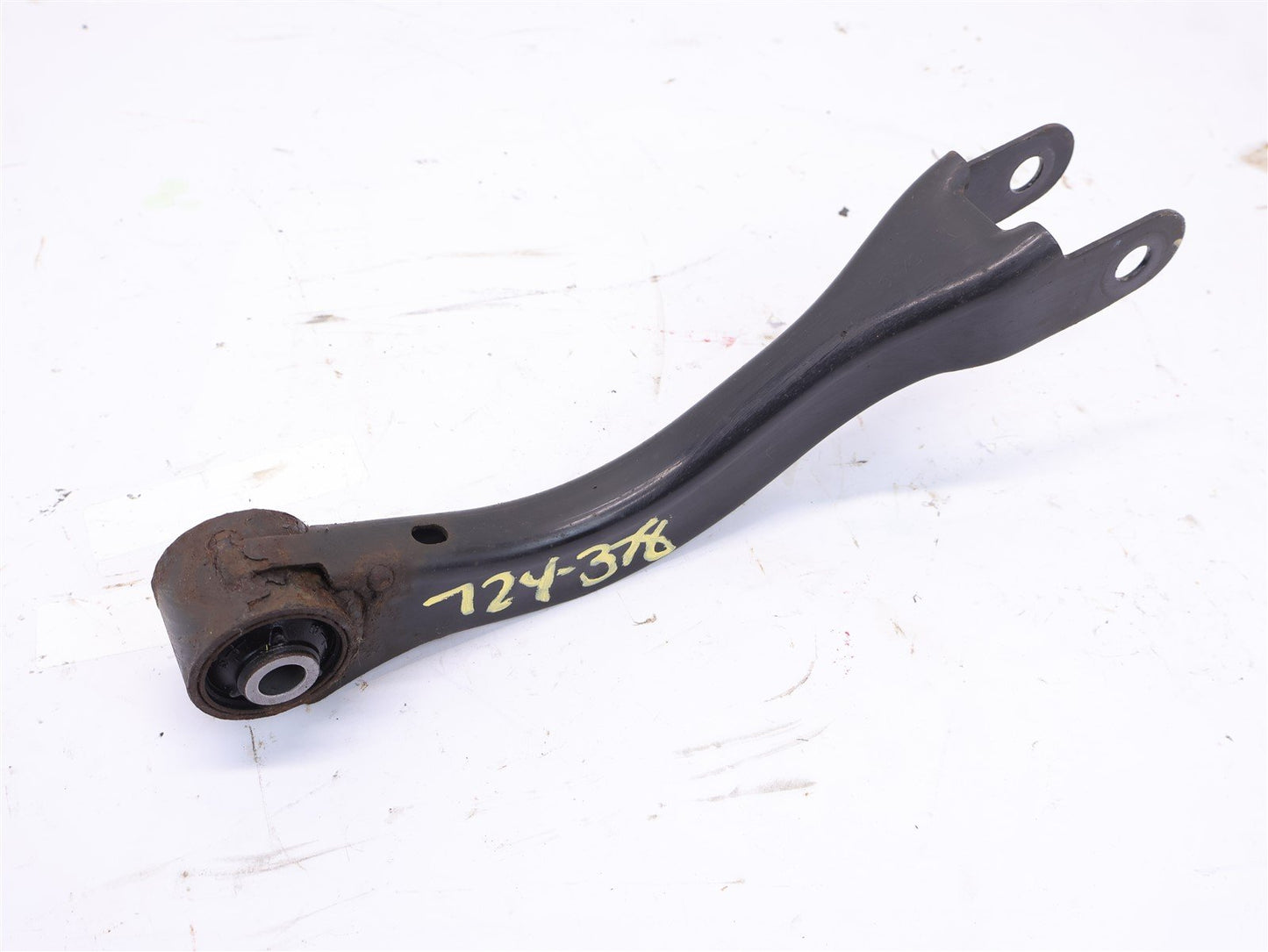 2017 Subaru Forester Rear Trailing Arm 20250FJ001 RH or LH OEM 2014-2018