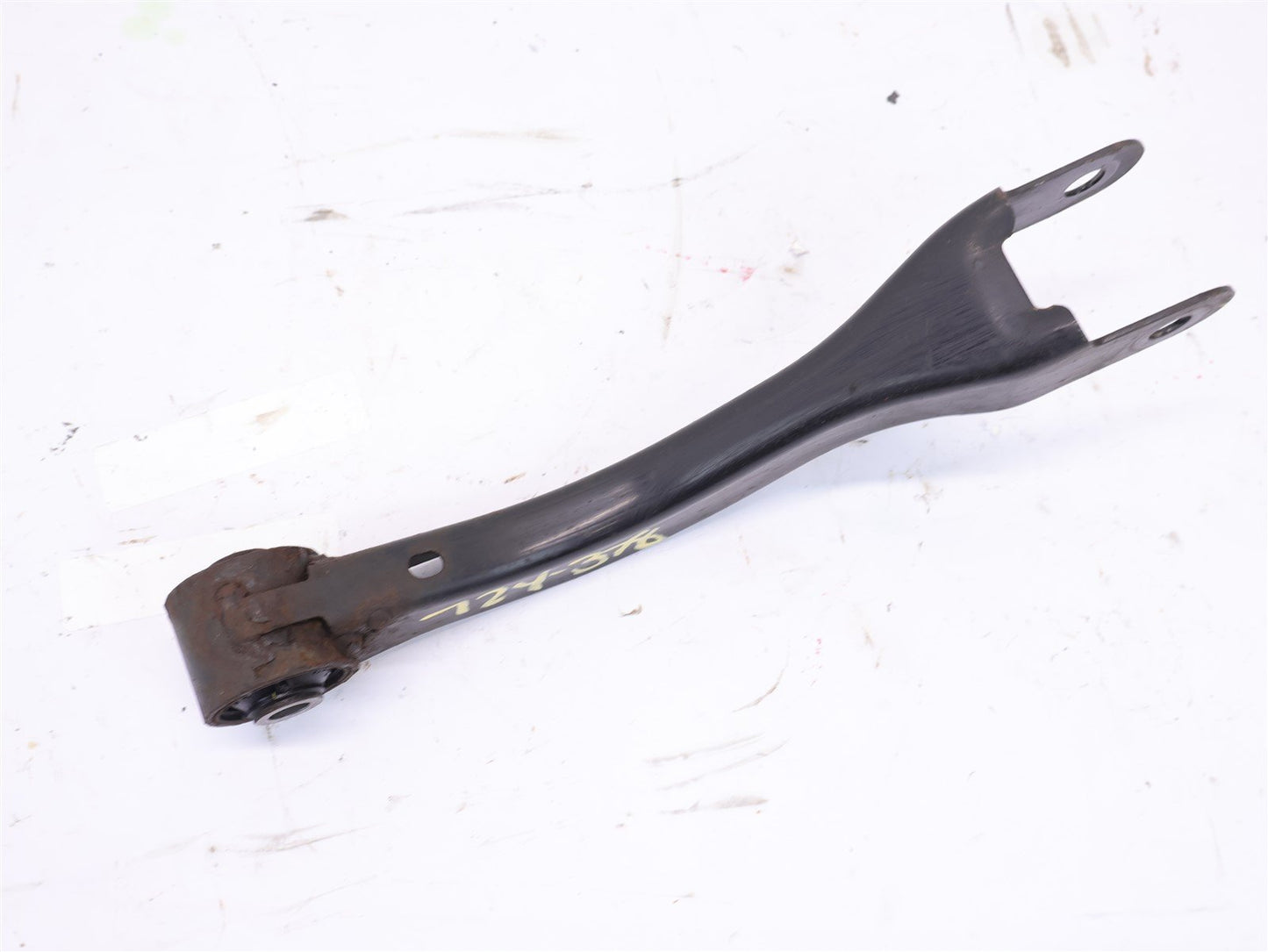 2017 Subaru Forester Rear Trailing Arm 20250FJ001 RH or LH OEM 2014-2018