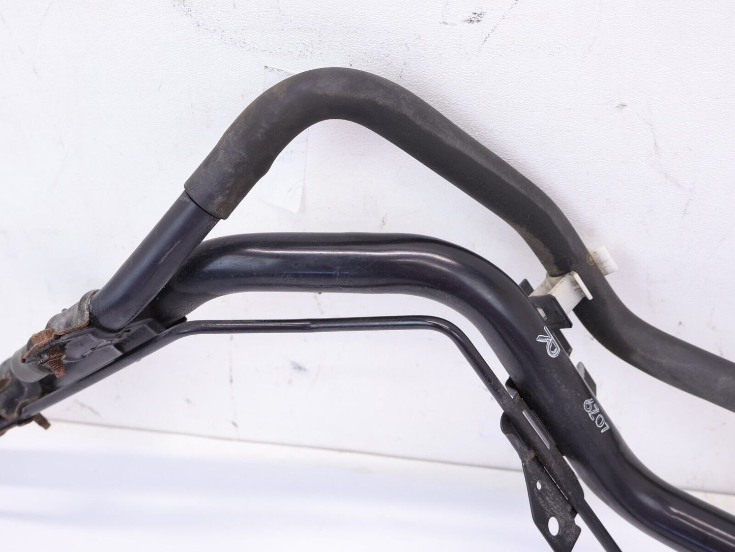 2017 Subaru Forester Fuel Filler Neck Gas Tank Tube Pipe OEM 2014-2018