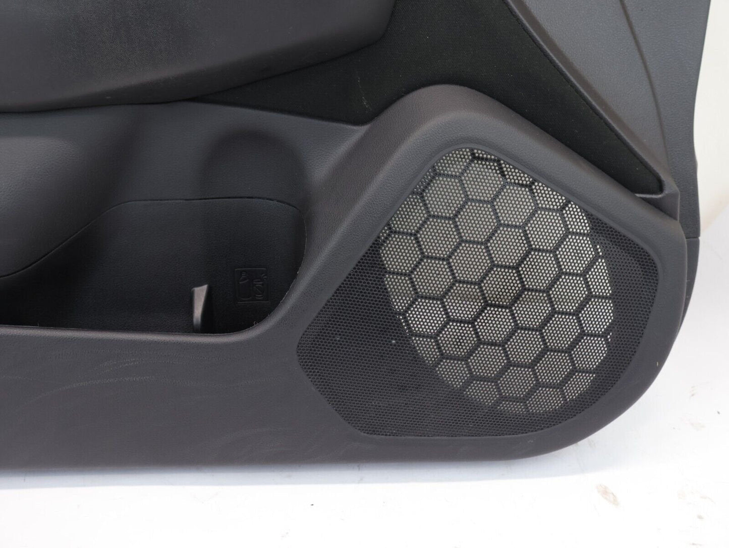 2017-2019 Subaru Outback Driver Front Door Panel Trim Interior LH Left OEM