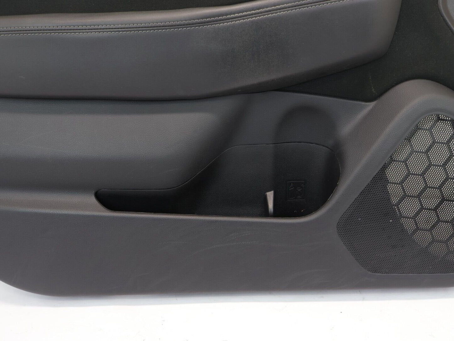 2017-2019 Subaru Outback Driver Front Door Panel Trim Interior LH Left OEM