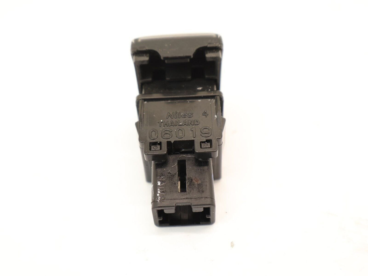 2018-2019 Subaru Legacy & Outback Hazard Switch Button Center Dash FlasherOEM