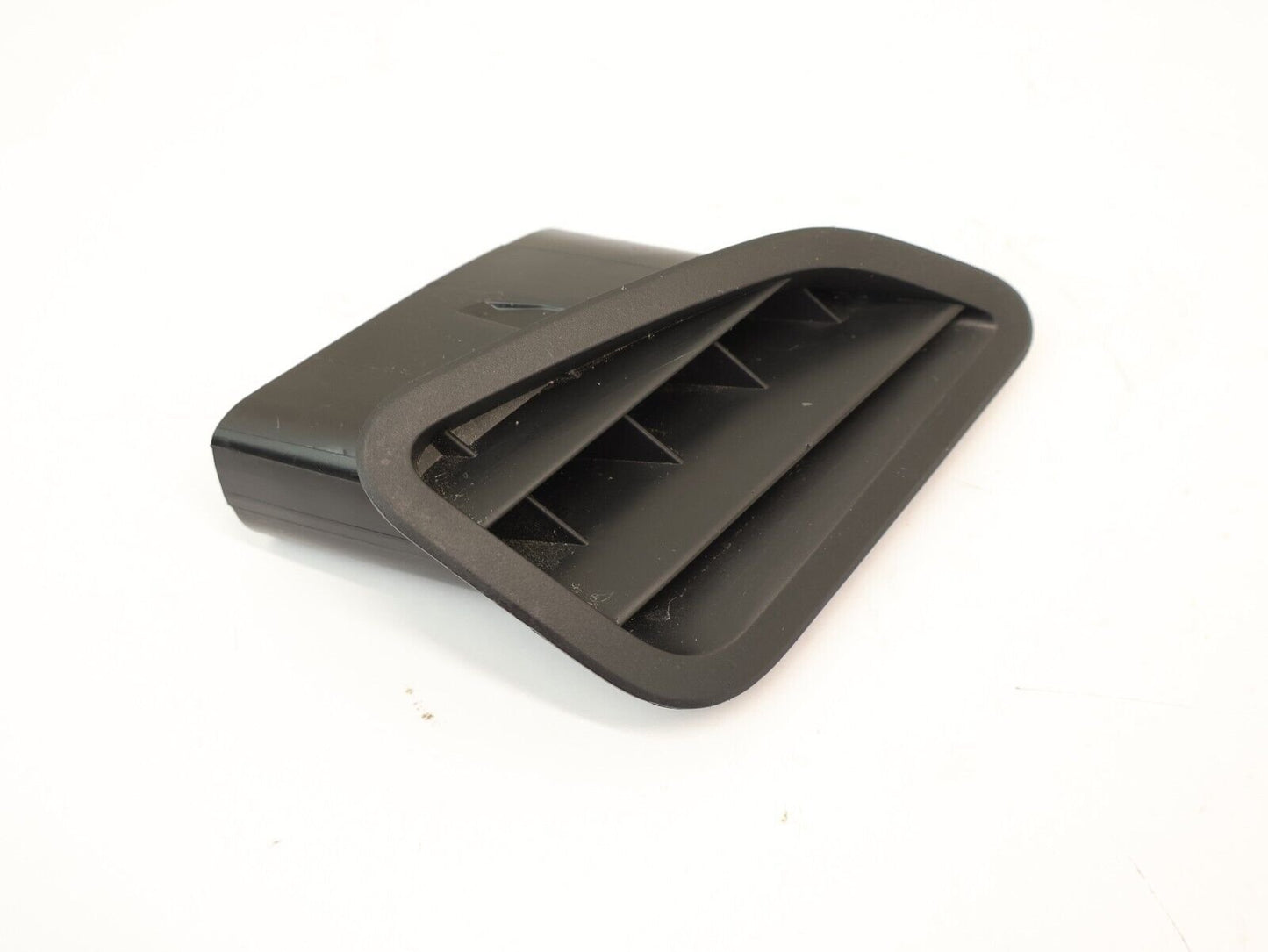 2015-2019 Subaru Legacy Outback Defrost Vent Upper Top Dash RH Passenger Right