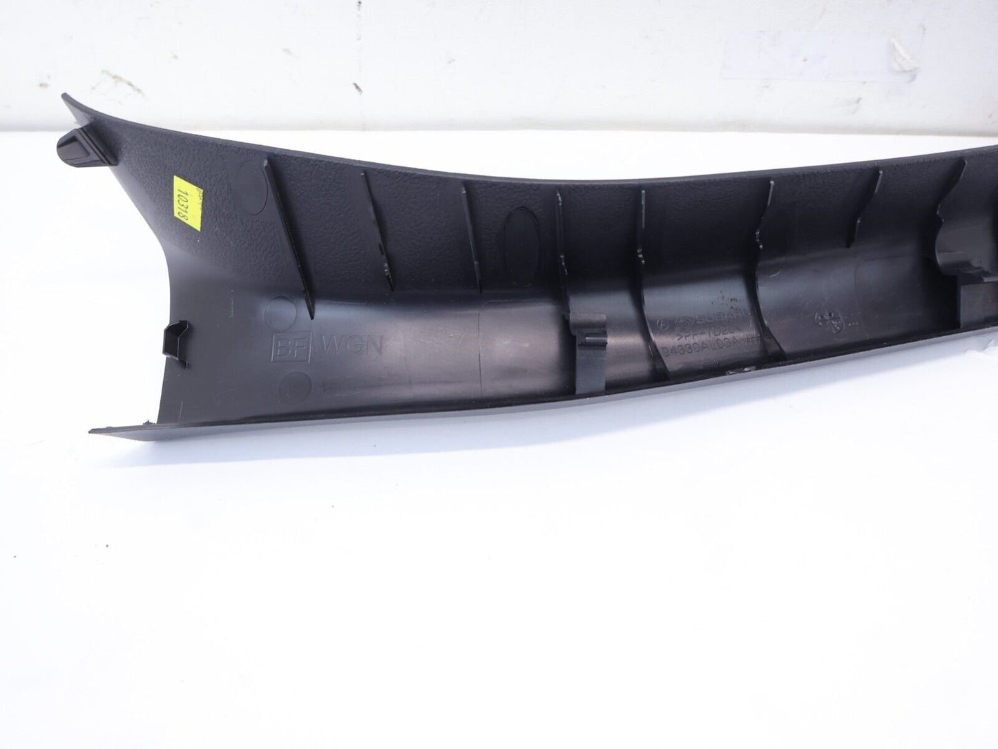 2015-2019 Subaru Outback Passenger Rear Liftgate Trim 94330AL03A RH Side OEM
