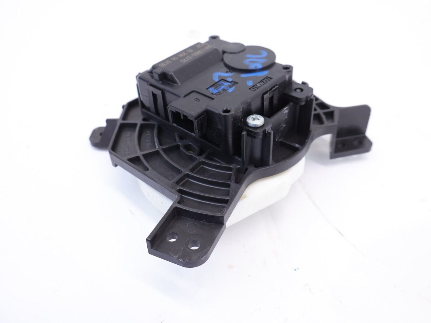 2015-2019 Subaru Legacy Outback Flap Actuator Motor Heater OEM AA113800-3770