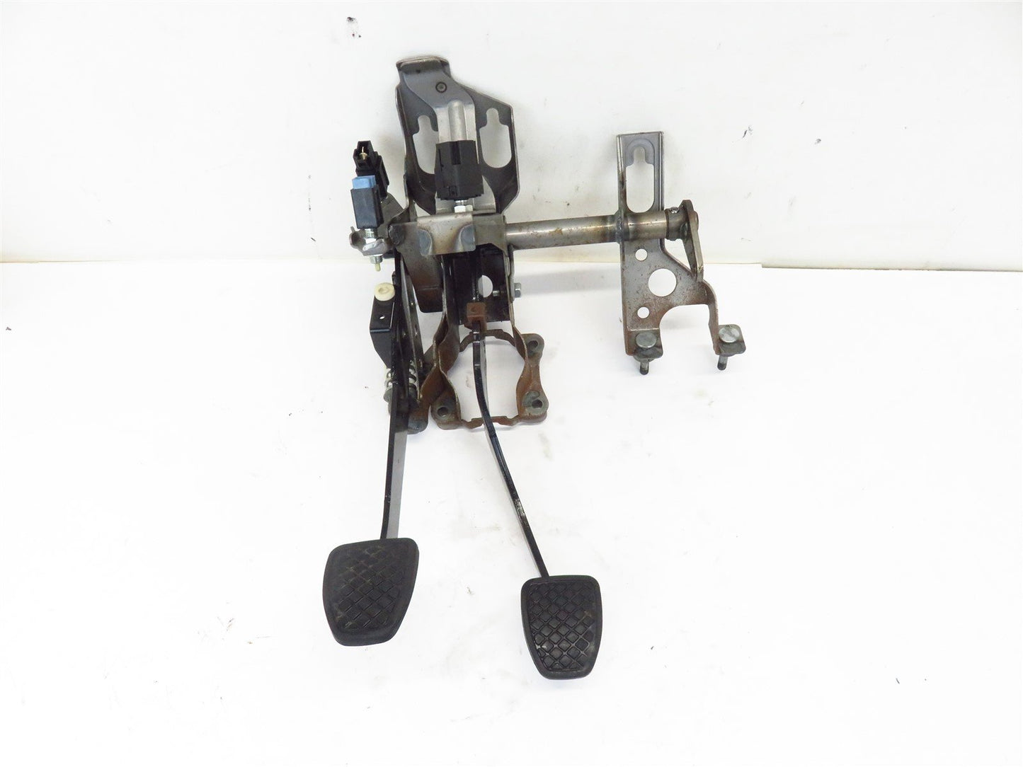 13-17 Subaru XV Crosstrek Brake Clutch Pedal MT Assembly OEM 2013-2017