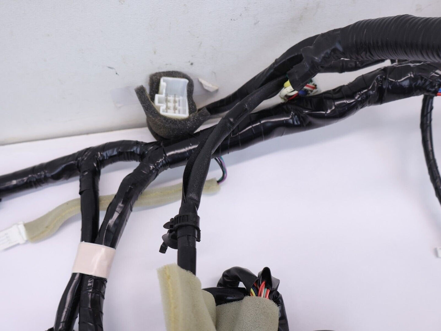 2016-2017 Subaru Crosstrek Dash Wiring Harness 81302FJ380 Instrument Panel Wire