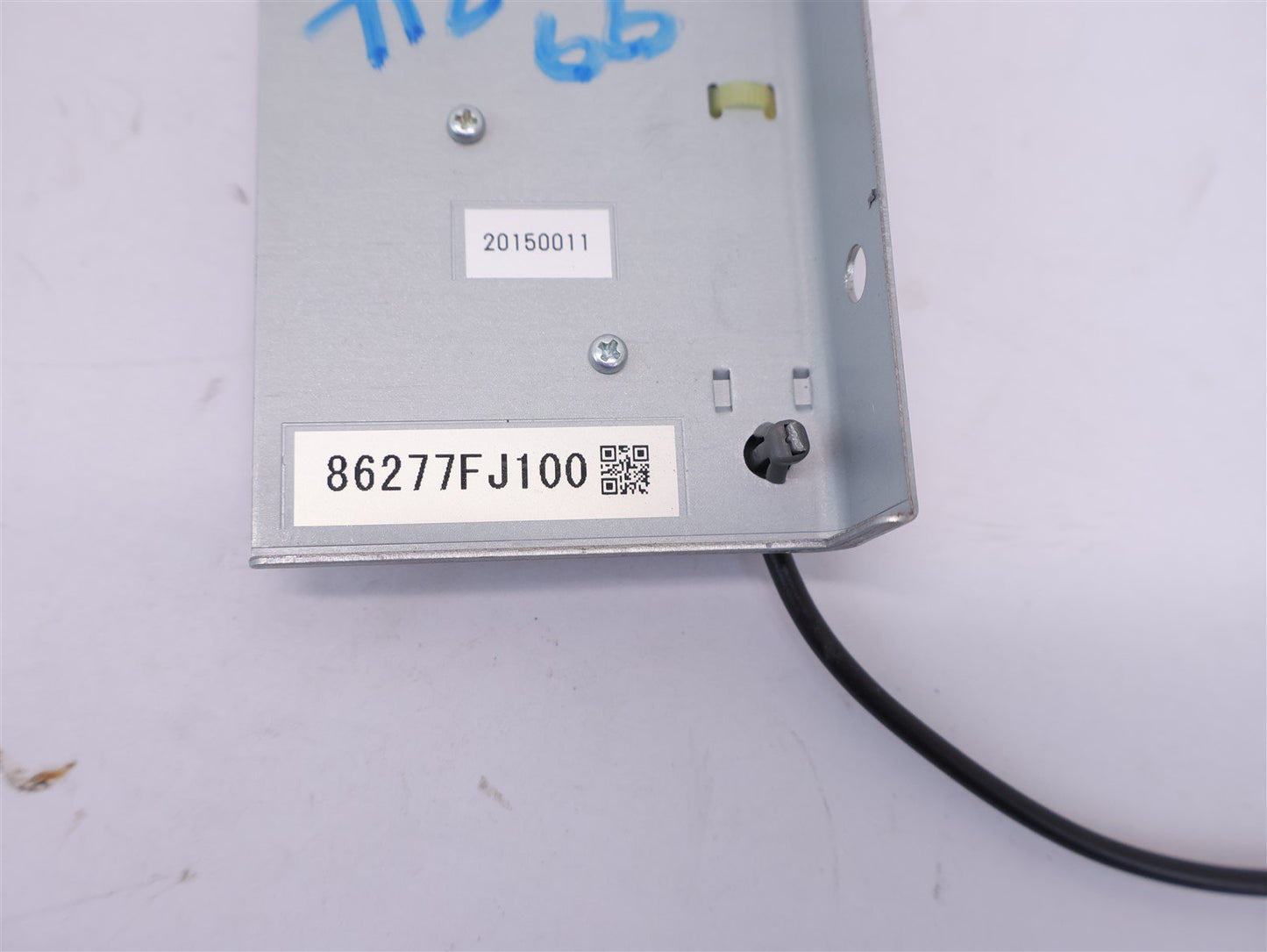 2015 Subaru WRX Antenna Module GPS Navigation 86277FJ100 OEM