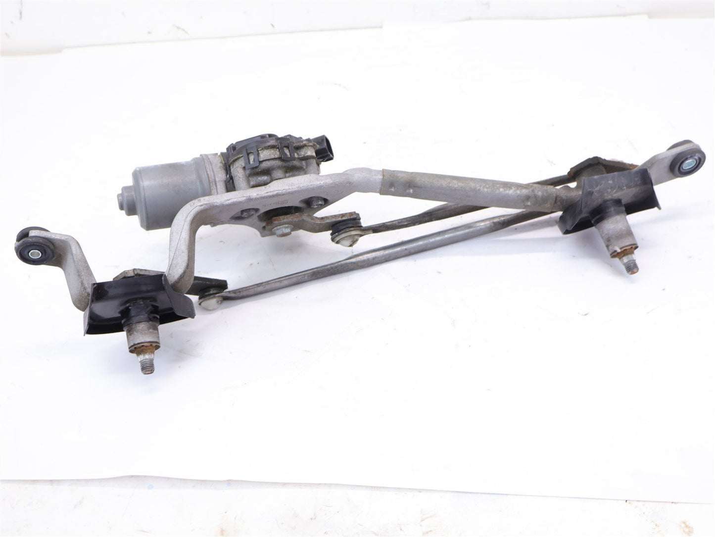 2015 Subaru WRX STI Windshield Wiper Motor Assembly 86511VA010 OEM 15-2021