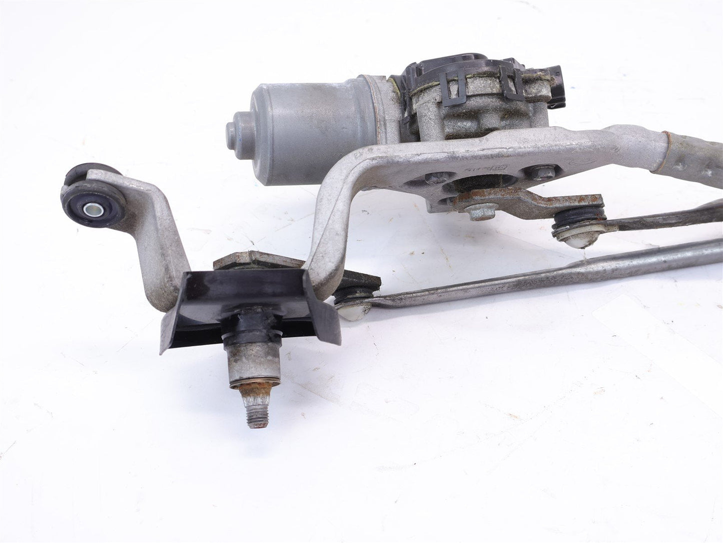 2015 Subaru WRX STI Windshield Wiper Motor Assembly 86511VA010 OEM 15-2021