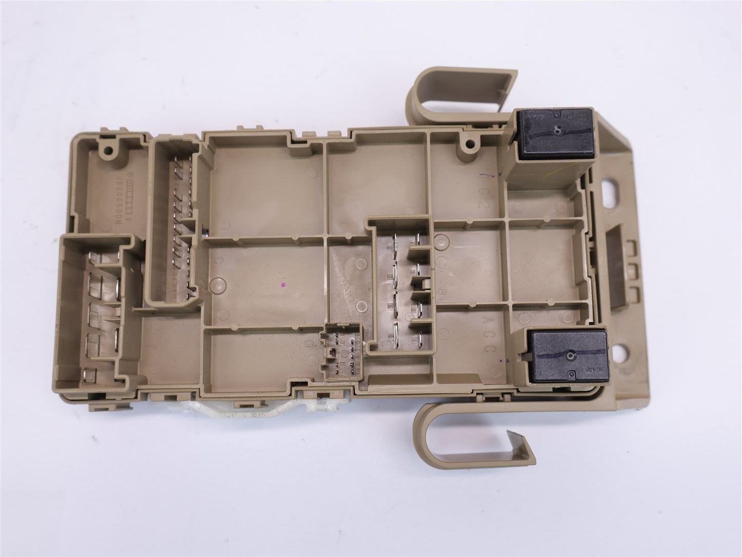 2013 2014 Subaru Outback Fuse Box Junction Block Dash 82201AJ01A OEM