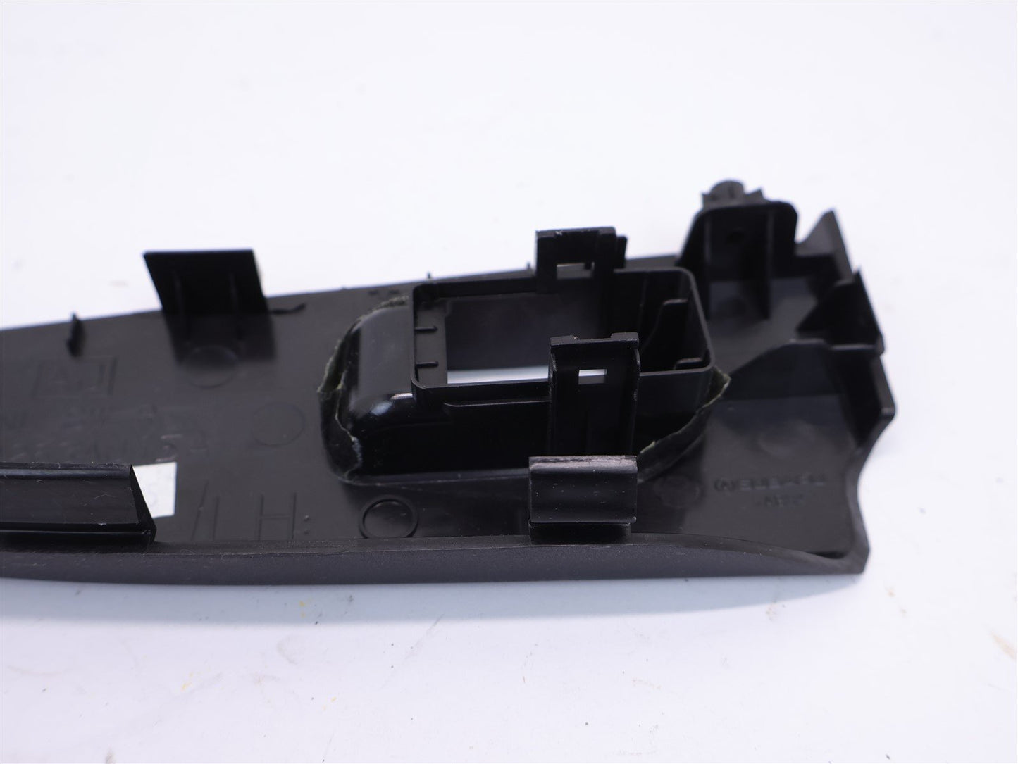 2013 Subaru Outback Legacy Driver Rear Window Switch Trim 94263AJ15A 2010-2014