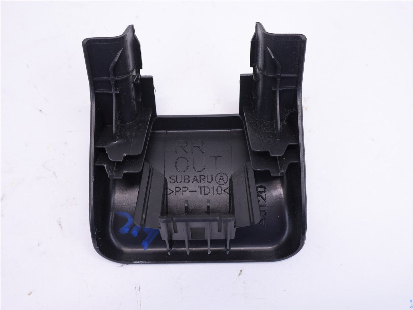 2010-2014 Subaru Outback Front Seat Track Cap Trim RH Rear Outer 64115AJ120