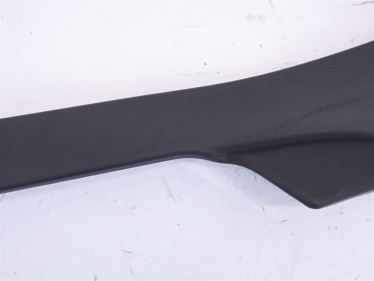 2010-2014 Subaru Outback Passenger Rear Door Sill Scuff Trim RH 94061AJ04A OEM