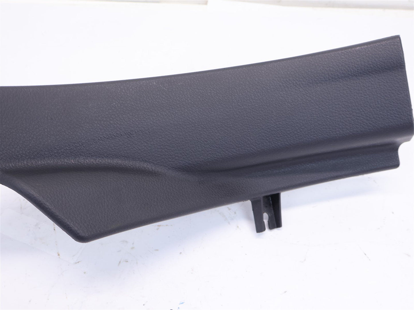 2010-2014 Subaru Outback Passenger Rear Door Sill Scuff Trim RH 94061AJ04A OEM
