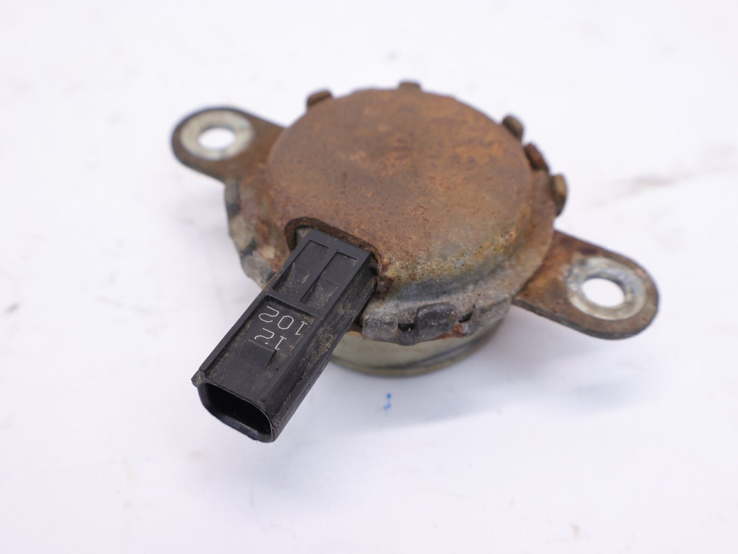 2013-2017 Subaru Outback Oil Control Valve Timing Solenoid VVT 2.5L 10921AA231
