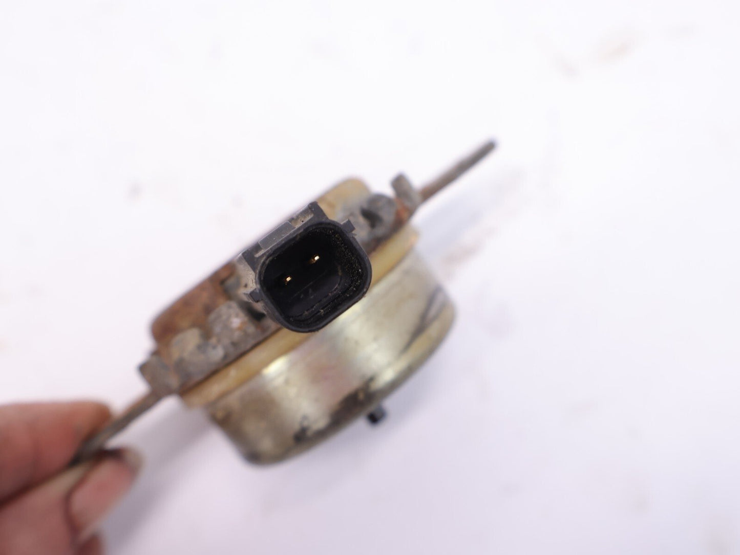 2013-2017 Subaru Outback Oil Control Valve Timing Solenoid VVT 2.5L 10921AA231