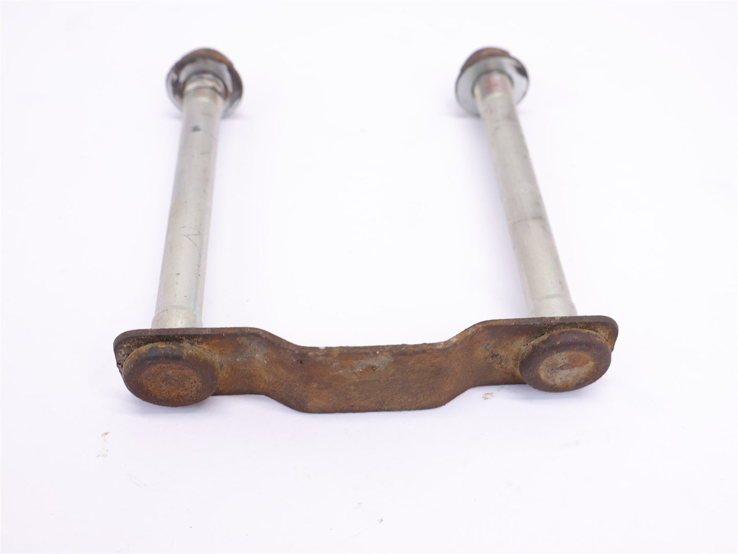 2013-2014 Subaru Outback Rear Differential Bracket Carrier Mount OEM