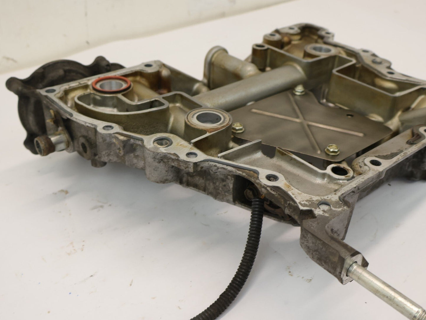 2013-2014 Subaru Legacy Outback Upper Oil Pan 2.5L Engine OEM 13-14