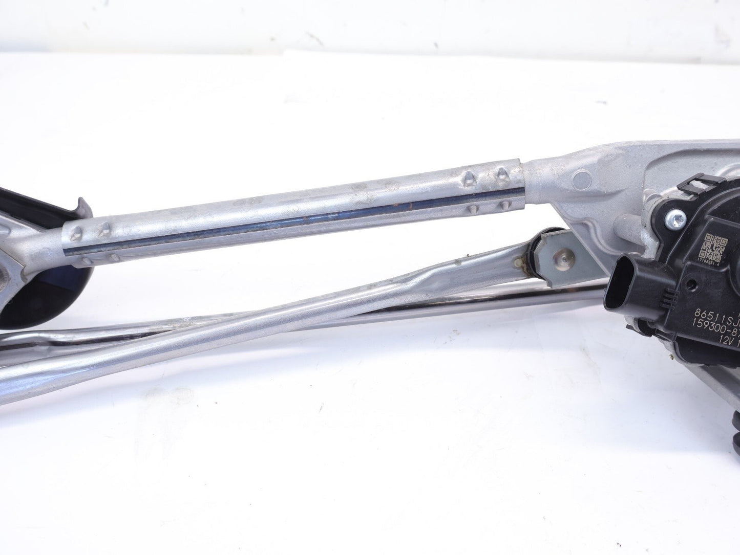 2019-2024 Subaru Forester Front Wiper Motor Assembly Linkage 86511SJ010 OEM