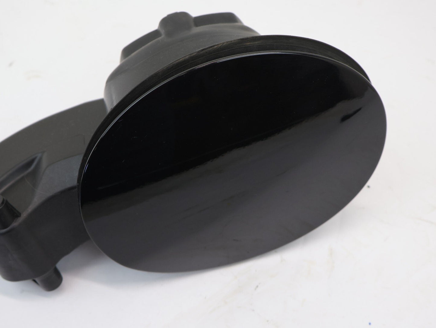 2019-2024 Subaru Forester Gas Fuel Door Lid Cover Filler SCUFF OEM D4S Black