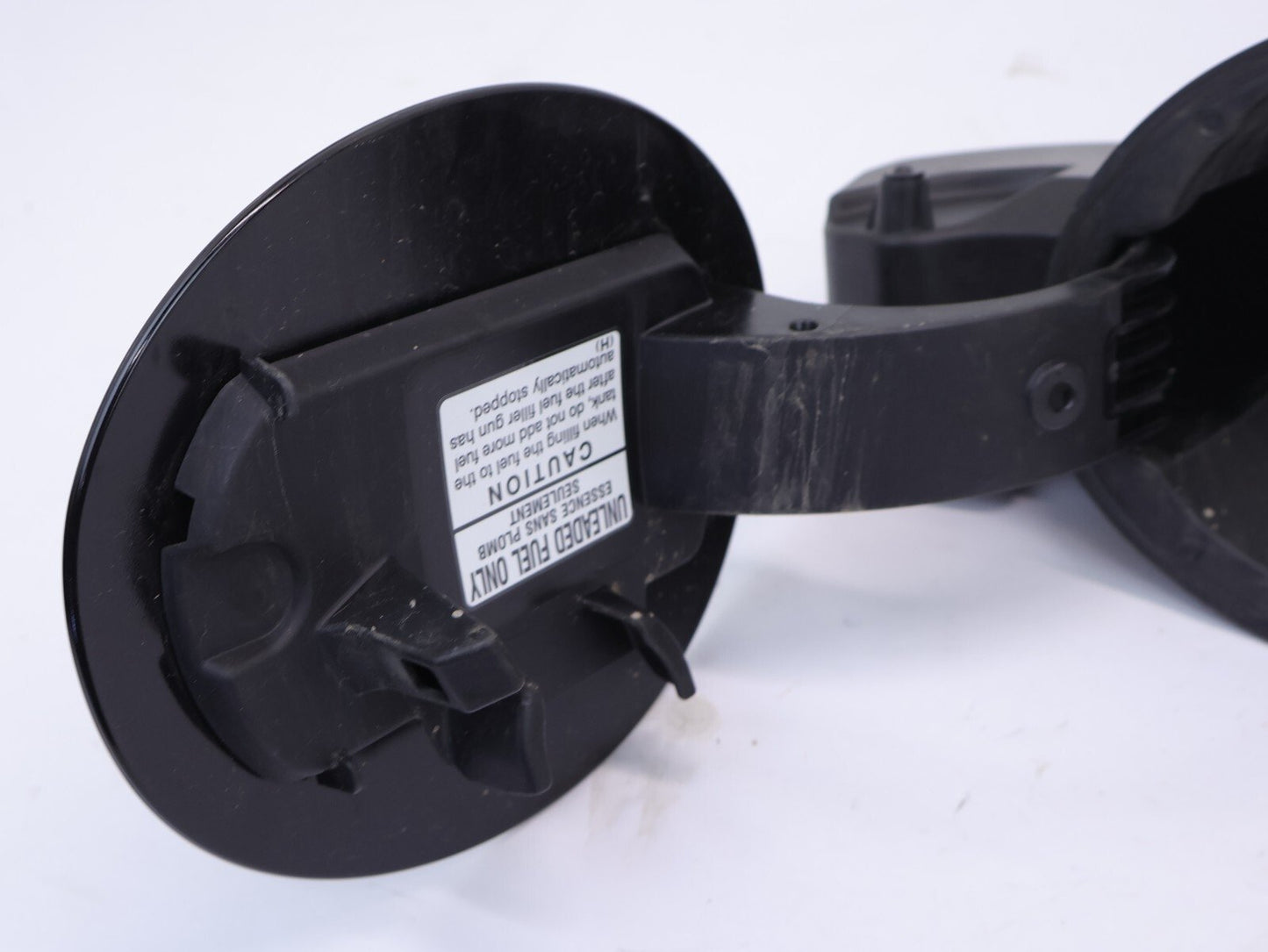 2019-2024 Subaru Forester Gas Fuel Door Lid Cover Filler SCUFF OEM D4S Black