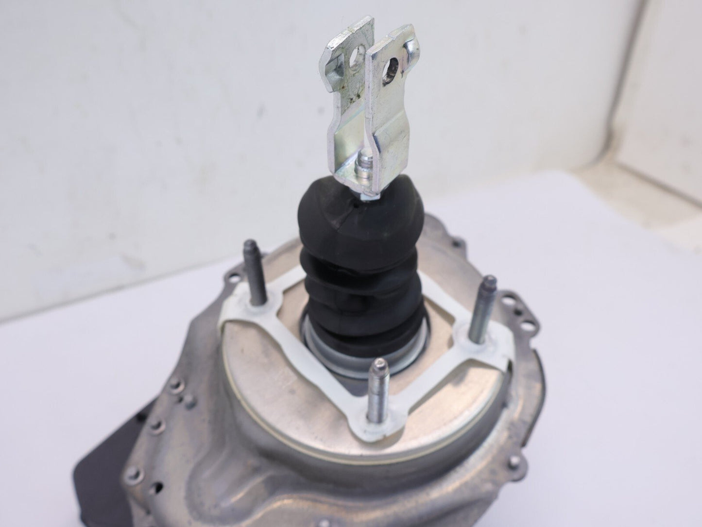 2023 Subaru Forester Power Brake Booster 2.5L OEM 26400SJ020