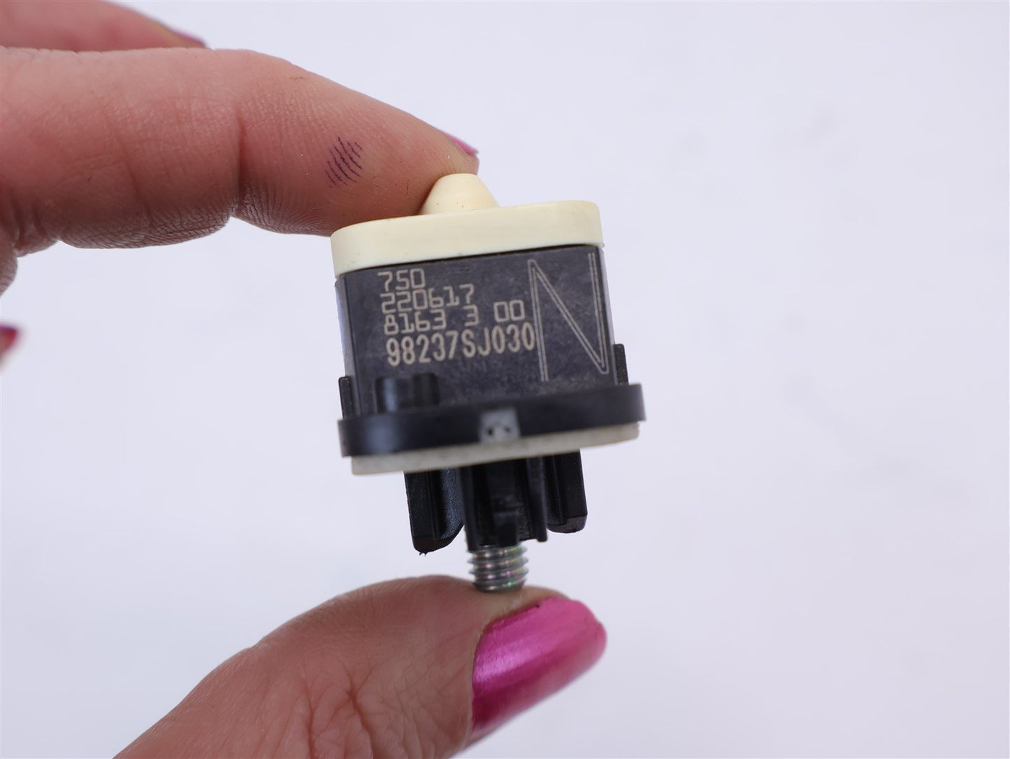 2019-2024 Subaru Forester Side Airbag Crash Impact Sensor 98237SJ030
