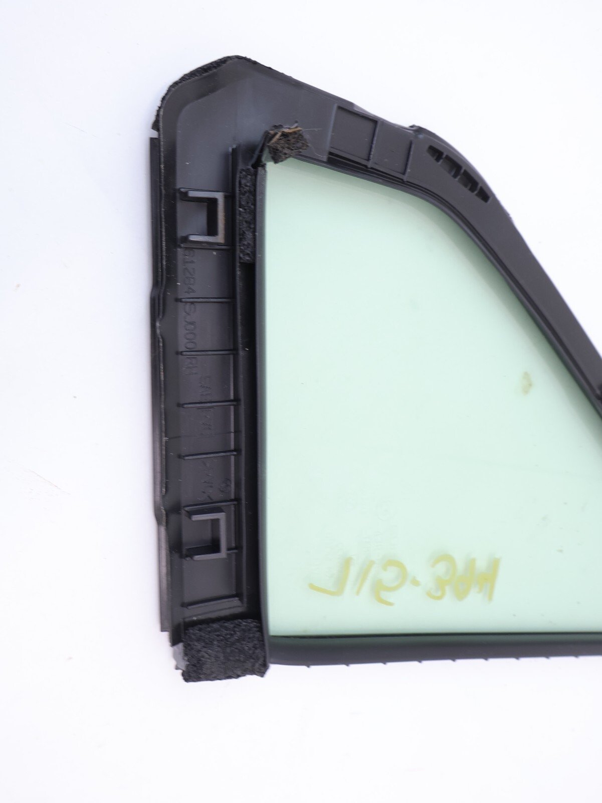 2019-2024 Subaru Forester Passenger Front Door Vent Glass Window RH Corner OEM