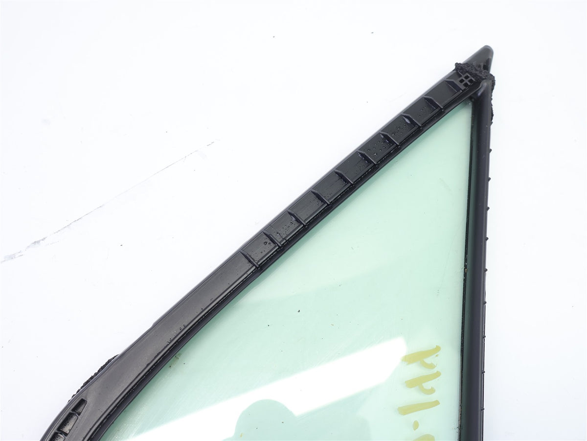 2019-2024 Subaru Forester Passenger Front Door Vent Glass Window RH Corner OEM