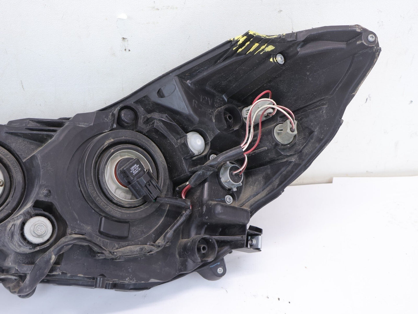 2013-2014 Subaru XV Crosstrek Passenger Headlight TABS BROKE Right RH OEM 645149
