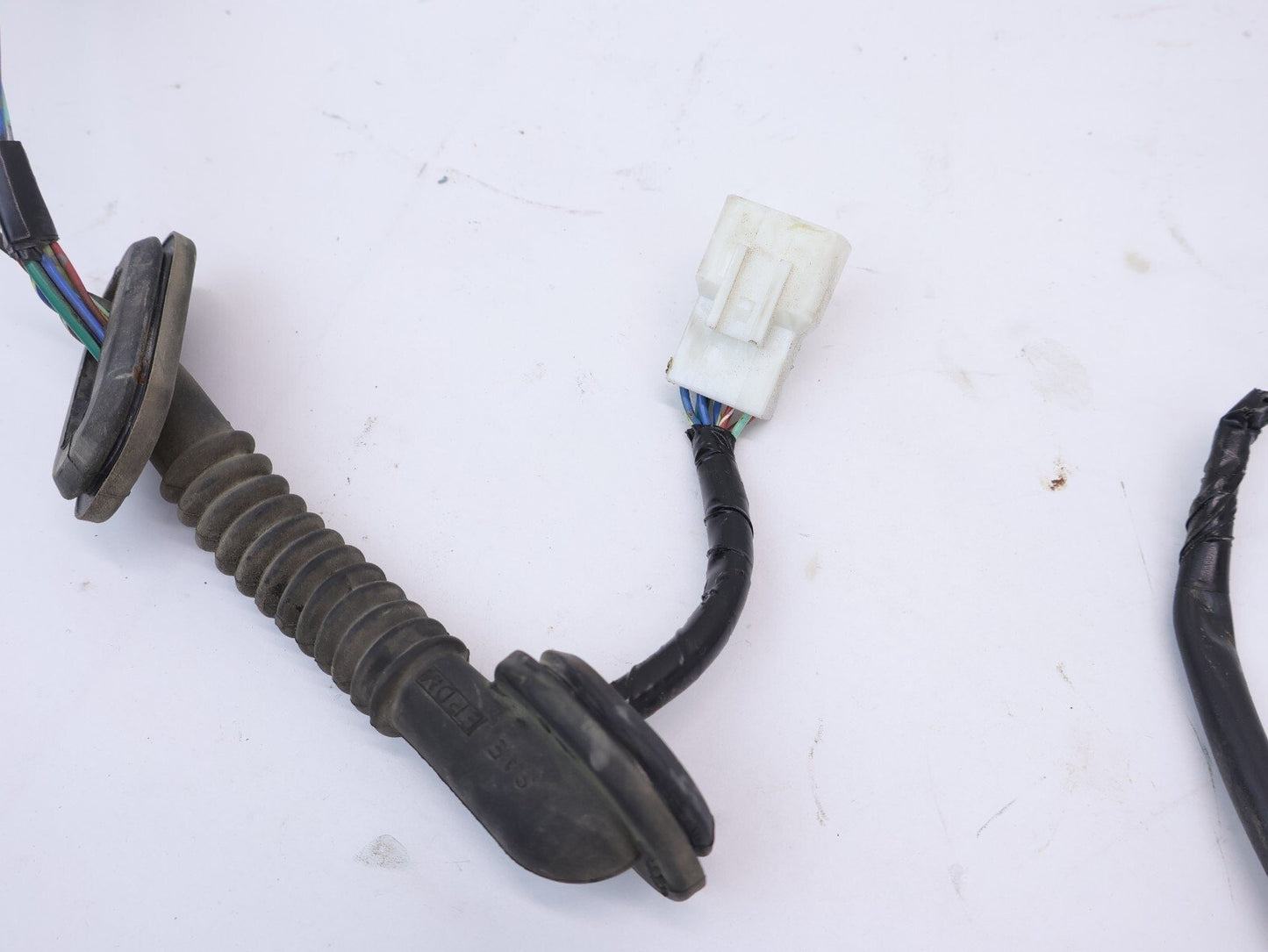 2005-2009 Subaru Legacy GT Passenger Rear Door Wiring Harness 81822AG04A RH