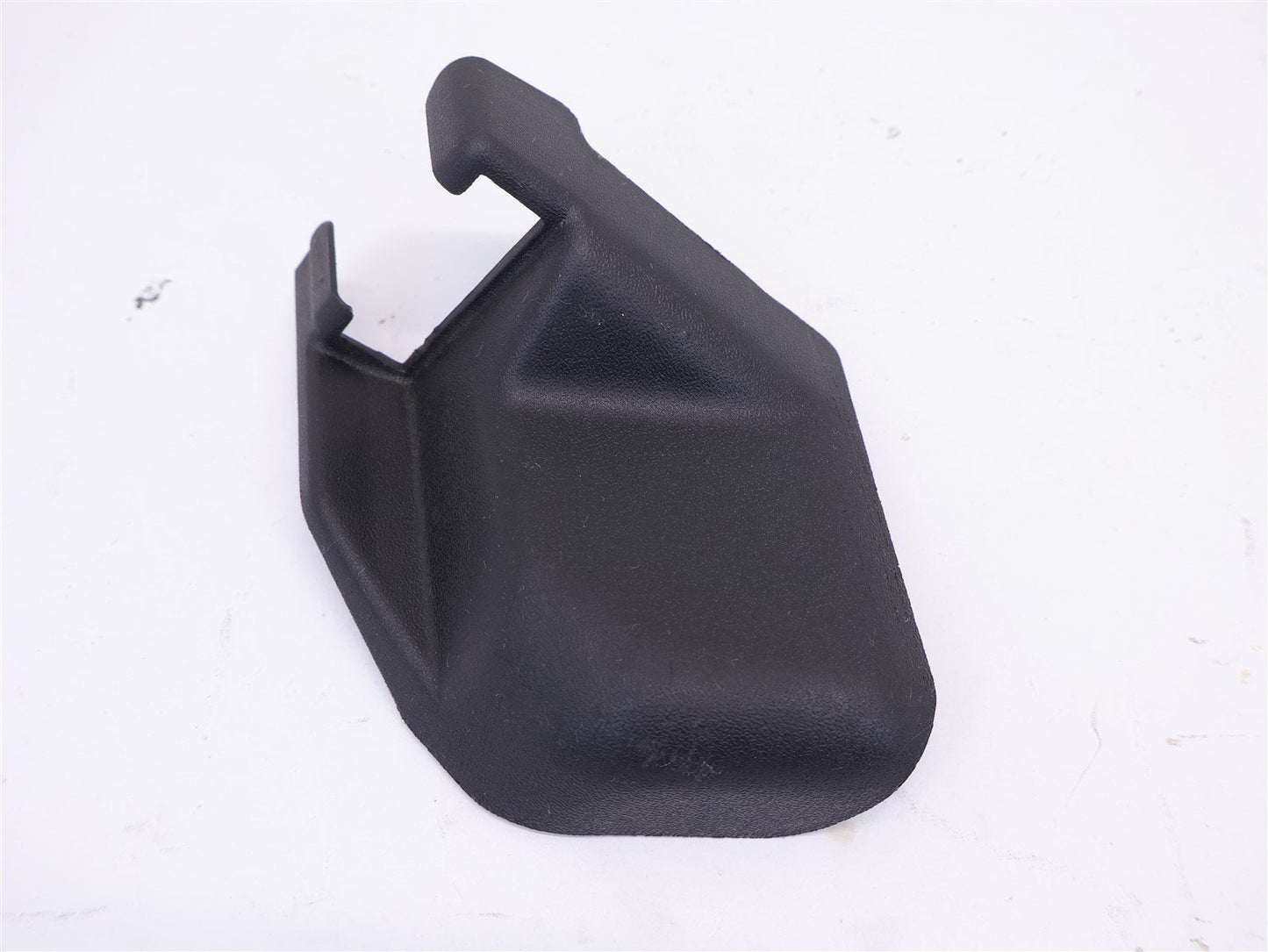 2005-2009 Subaru Legacy Passenger Seat Rail Trim Inner RH Track Cap 64115AG14A