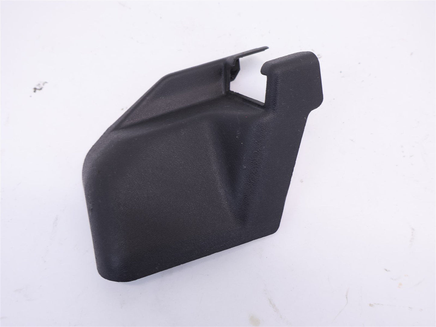 2005-2009 Subaru Legacy Passenger Seat Rail Trim Inner RH Track Cap 64115AG14A