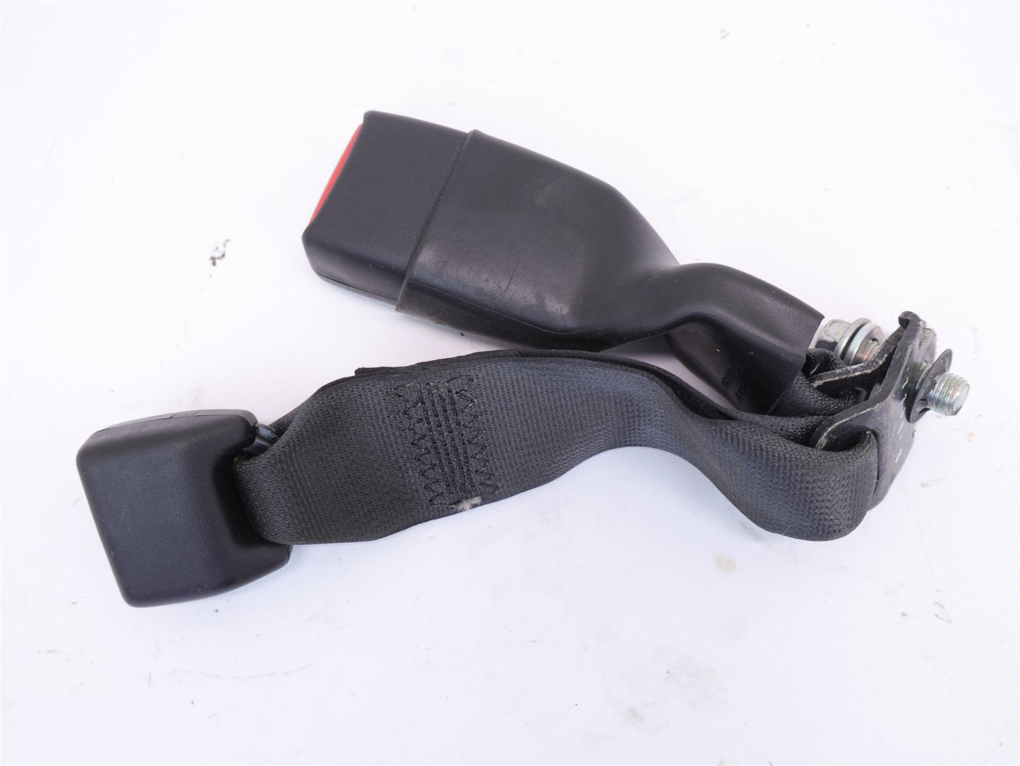 2008 Subaru Legacy GT SEDAN Rear Seat Belt Buckle RH Right Black OEM 2005-2009