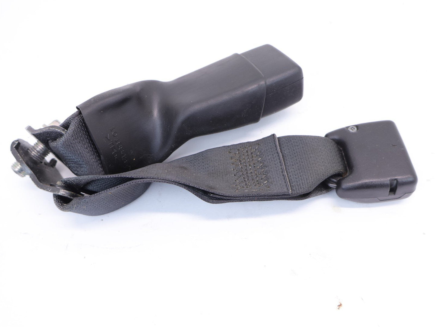 2008 Subaru Legacy GT SEDAN Rear Seat Belt Buckle RH Right Black OEM 2005-2009