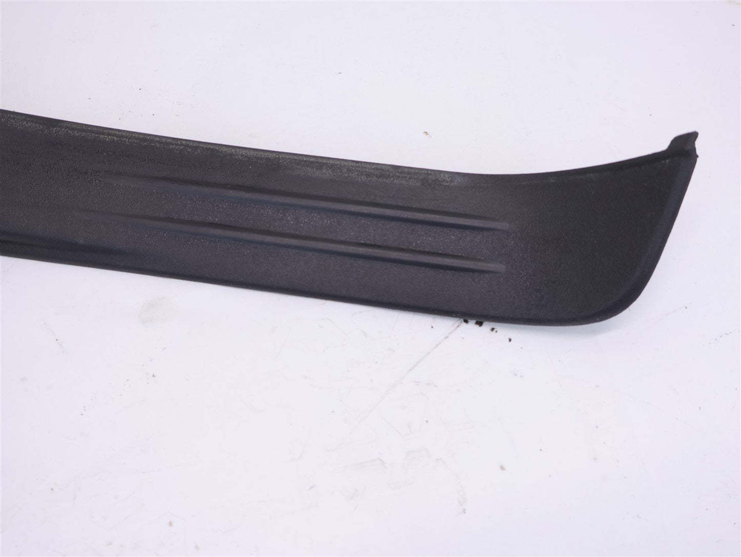 2005-2009 Subaru Legacy GT Passenger Rear Door Sill Trim RH Right OEM 94061AG06A